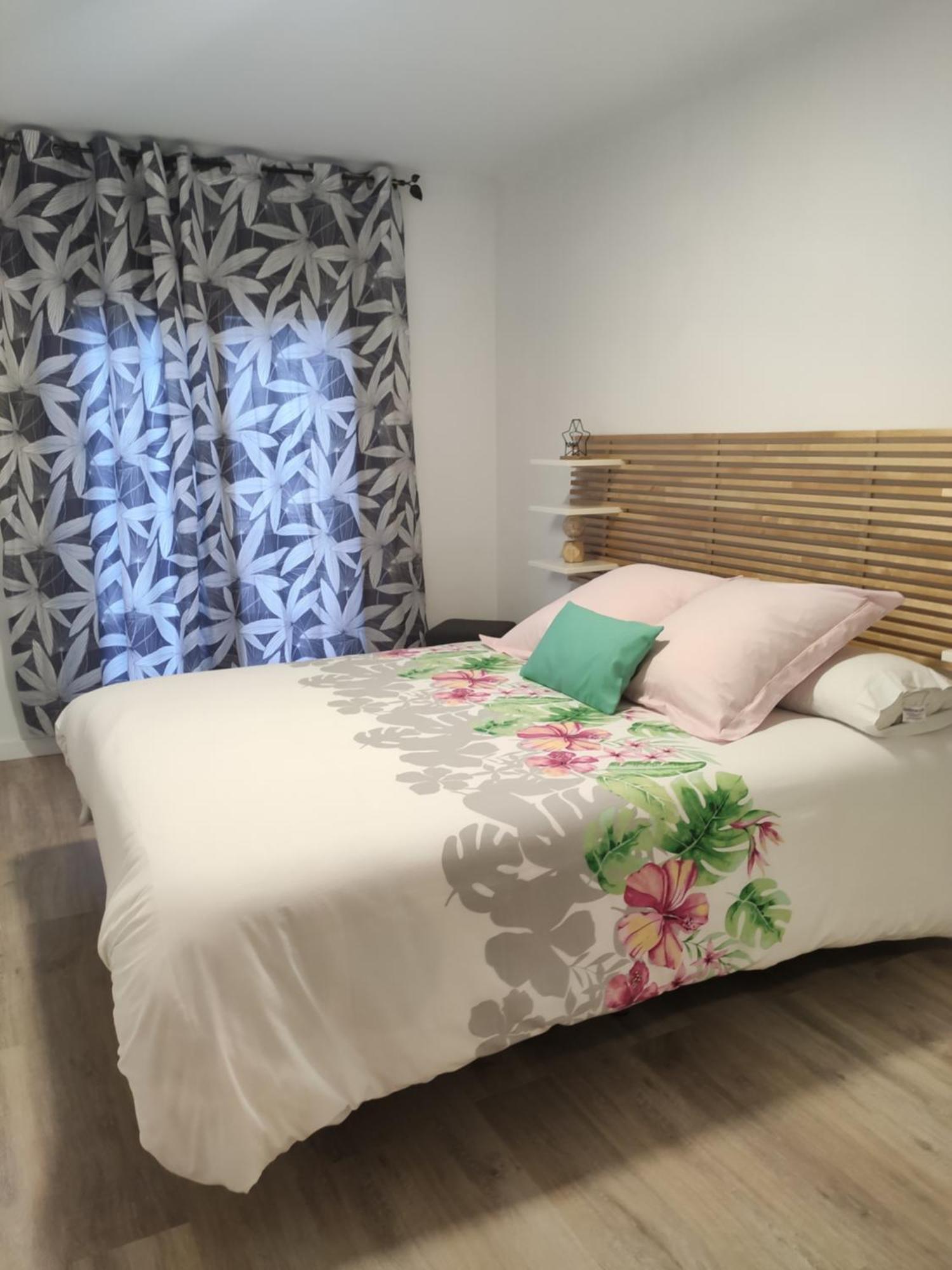 Apartamento Confort II Ла-Сеу-д'Уржель Екстер'єр фото